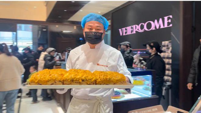 老品牌今天在银泰百货又火了！j9九游会登录30多年的六安(图3)