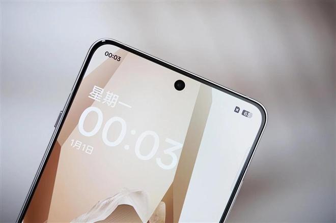 Ah+骁龙8Gen3发布不到一个月变相降价J9国际集团OPPO继续“内卷”6400m(图3)